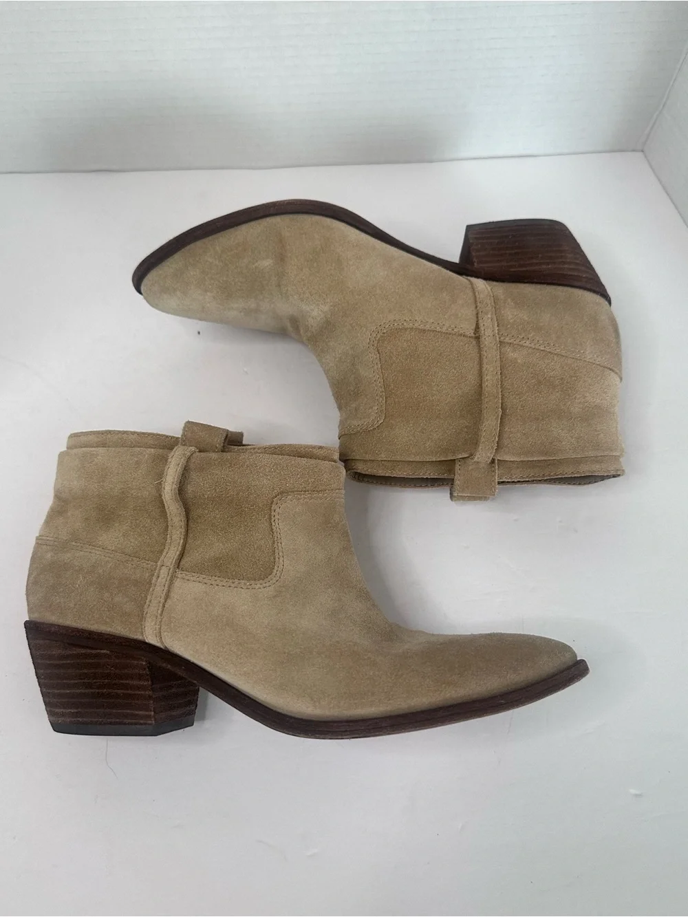 Joie suede ankle western bootie beige sz 8.5 boho cowgirl